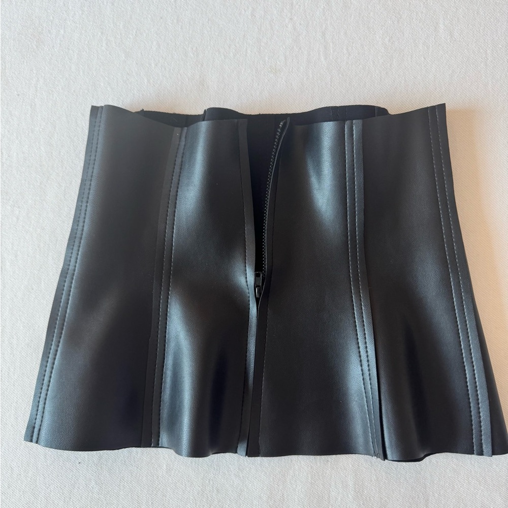 Norma Kamali Black Grace Corset Belt